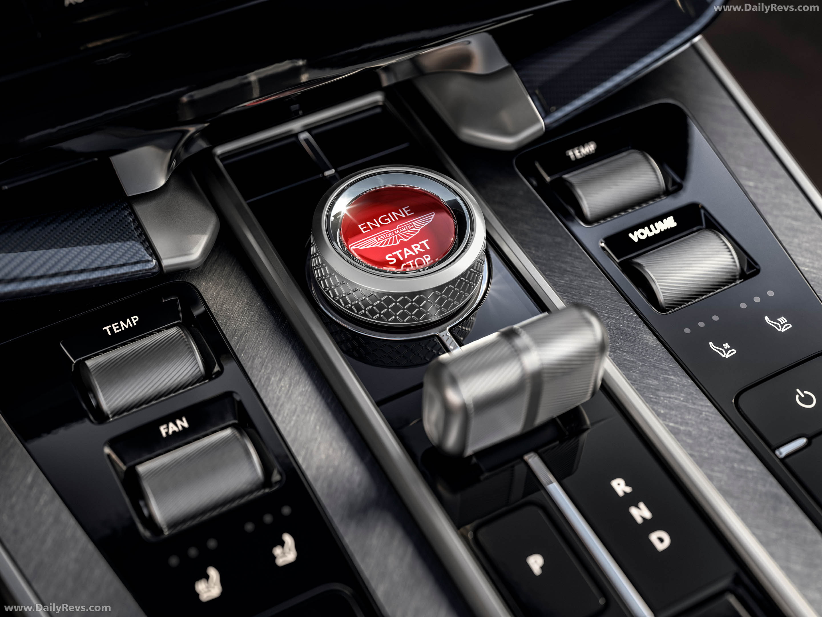 2026 Aston Martin Vanquish 25 Interior